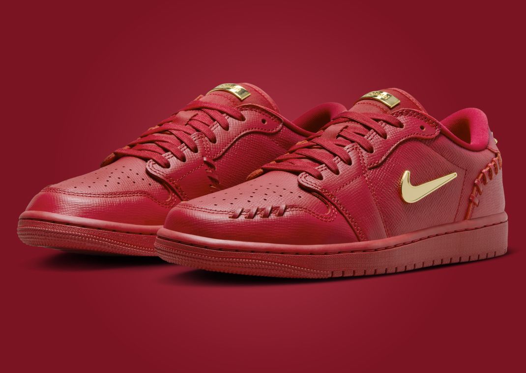 Air Jordan 1 MM Low Gym Red Metallic Gold (W)