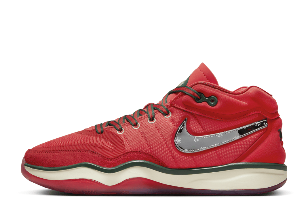 Nike G.T. Hustle 2 Christmas Lateral