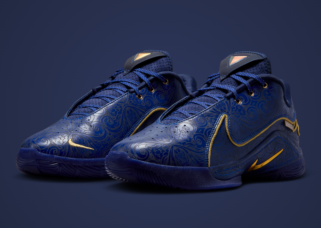 Monopoly × Nike LeBron22 Deep  Blue The Monopoly x Nike LeBron 22 Deep Royal Blue Releases November 2024