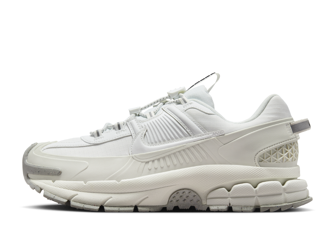 Nike Zoom Vomero Roam Summit White (W)