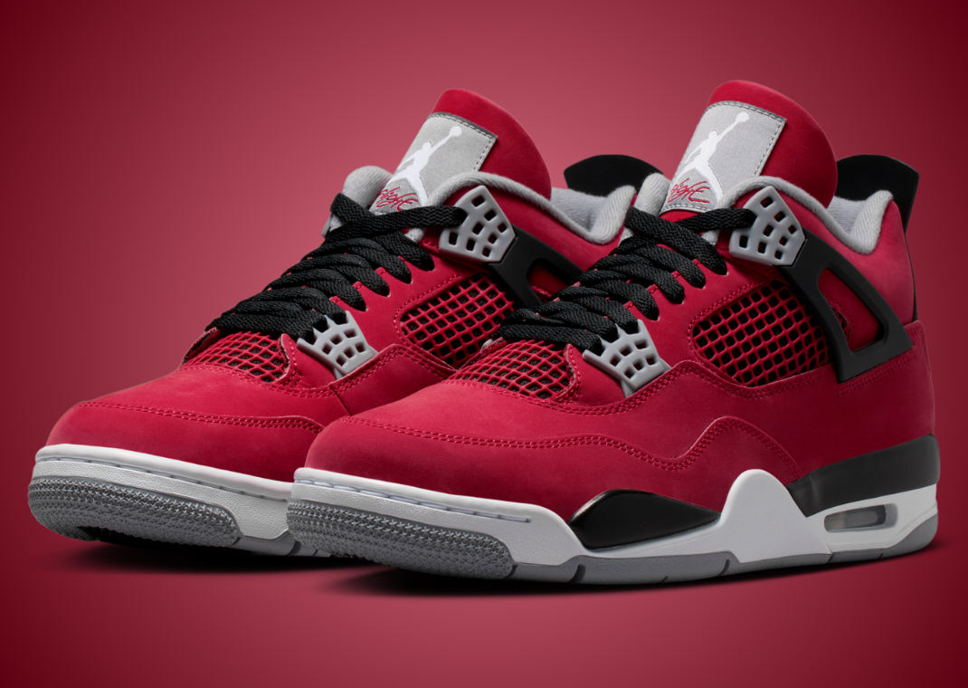 Air Jordan 4 Retro Toro Bravo Angle
