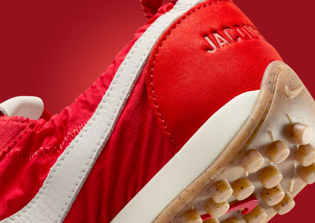 Jacquemus x Nike Moon Shoe SP University Red Heel Detail