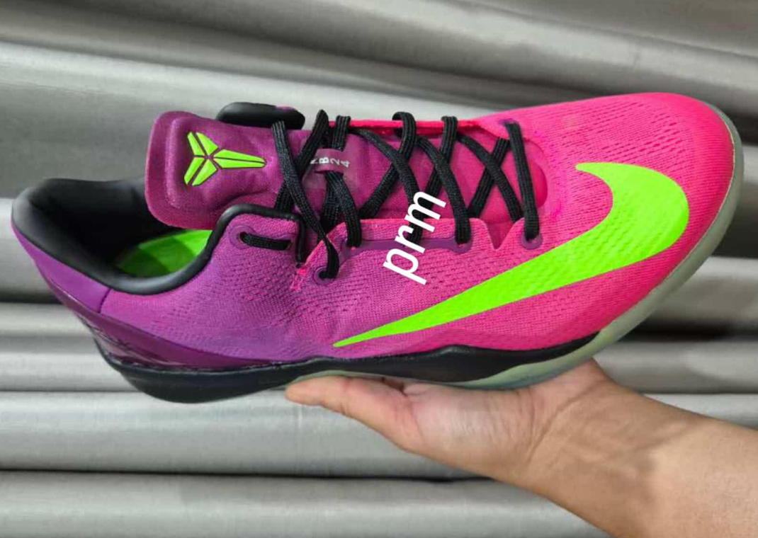 Nike Kobe 8 Protro Mambacurial Lateral