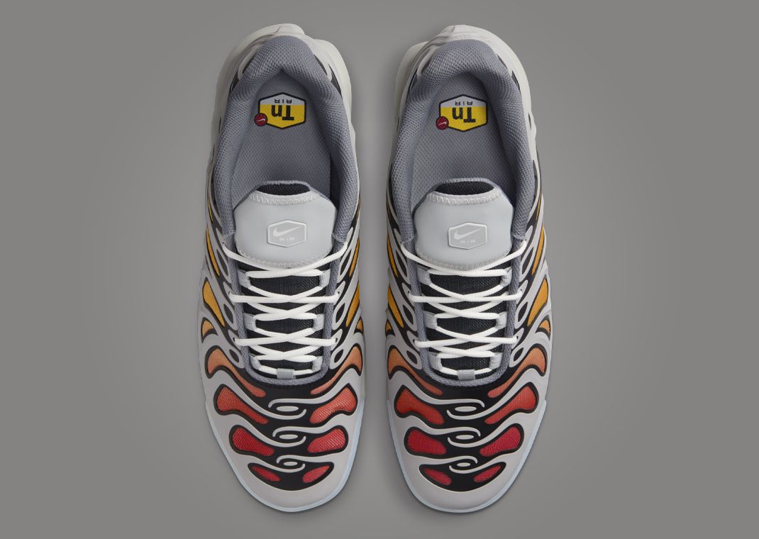 nike tuned 1 grey yellow grey