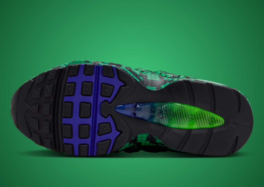LEGO x Nike Air Max 95 Lucky Green (GS) - Bottom