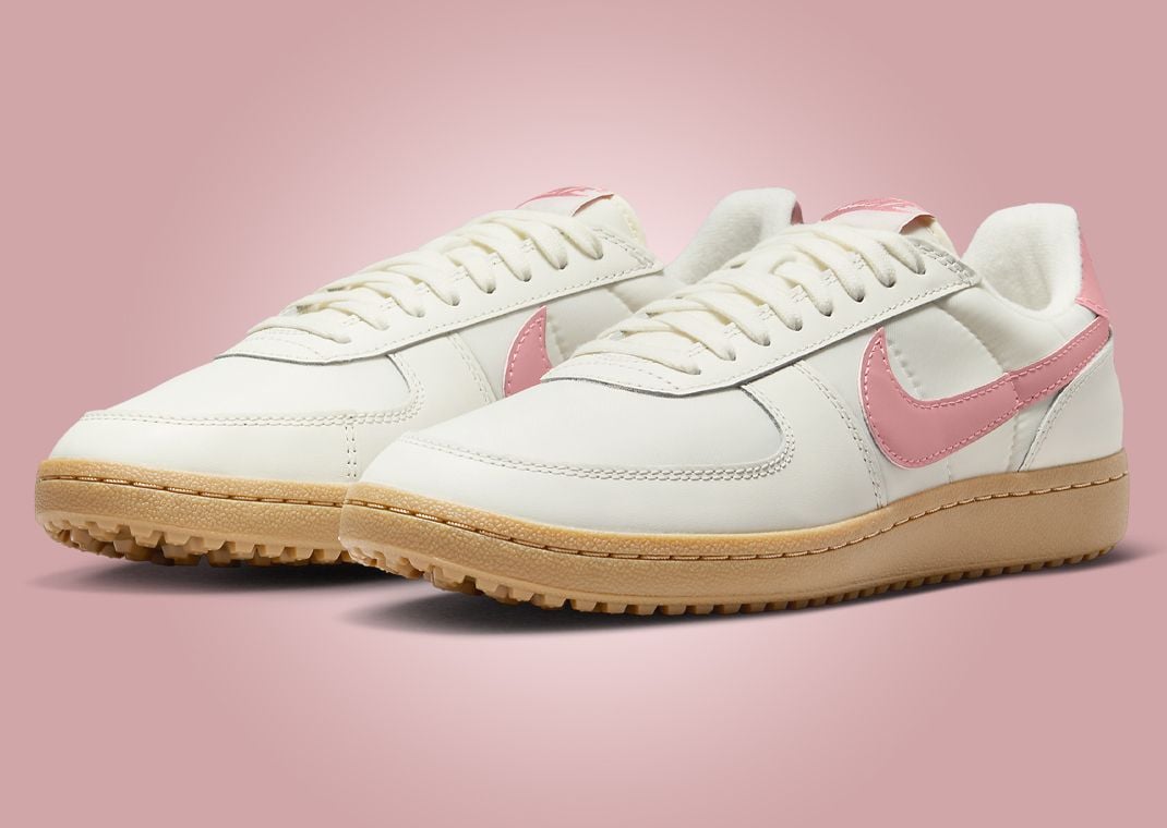 Nike Field General 82 Sail Rust Pink