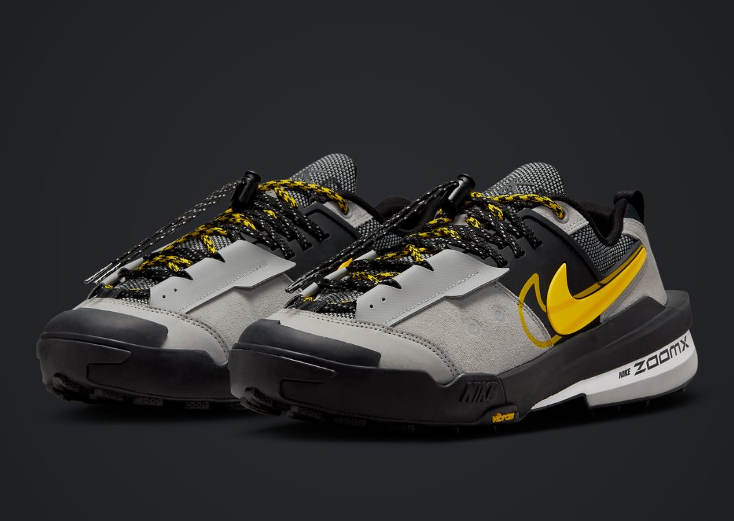sacai x Nike Zegamadome SP Cream Black Yellow Angle