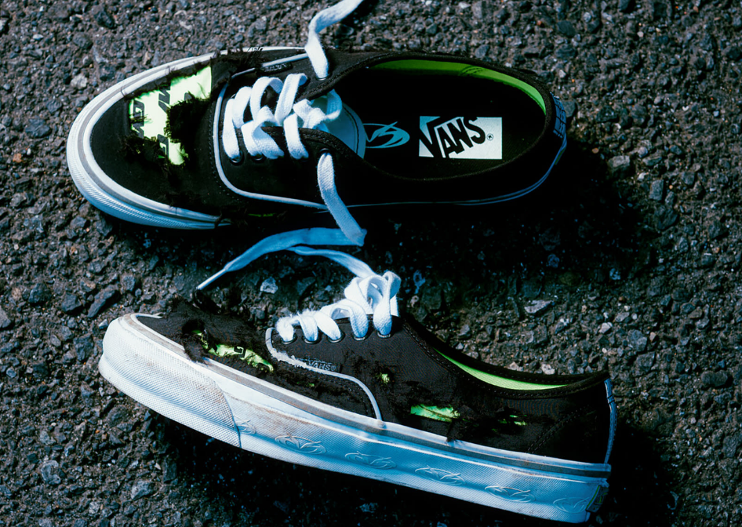 靴 GUCCIMAZE x Vans Authentic 44 DL Tokyo-Based Artist GUCCIMAZE Takes the Vans Authentic to the Club