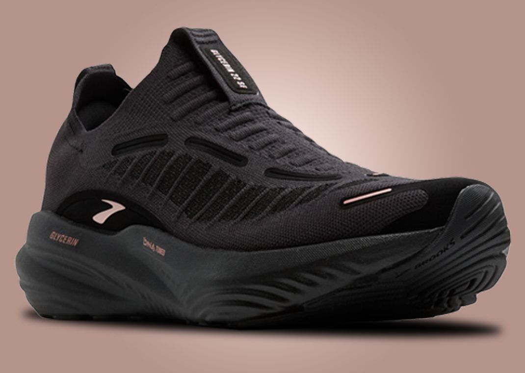 Brooks Glycerin 22 SE Black Metallic Rose Gold (W) Angle