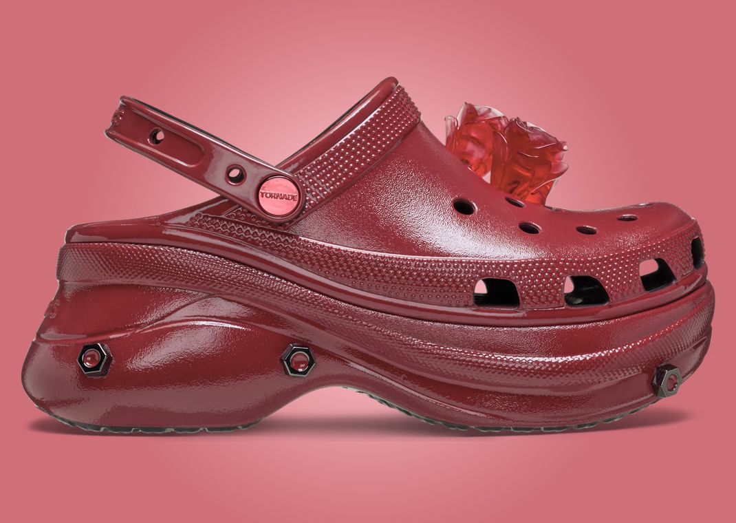 Louane x Crocs Bae Clog Lateral