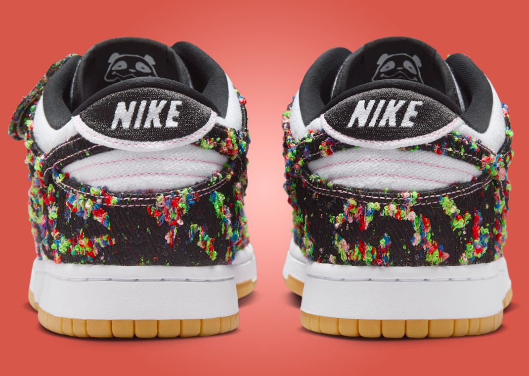 Nike Dunk Low Panda-Monium White Black Heel Detail