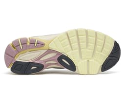 3sixteen x Saucony Guide v7.3s Graphite Outsole