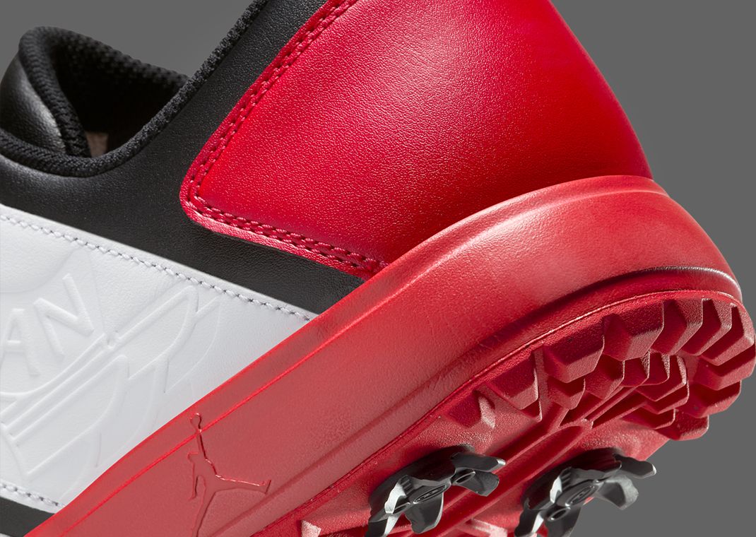 Air Jordan Nu Retro 1 Low Chicago Heel Detail