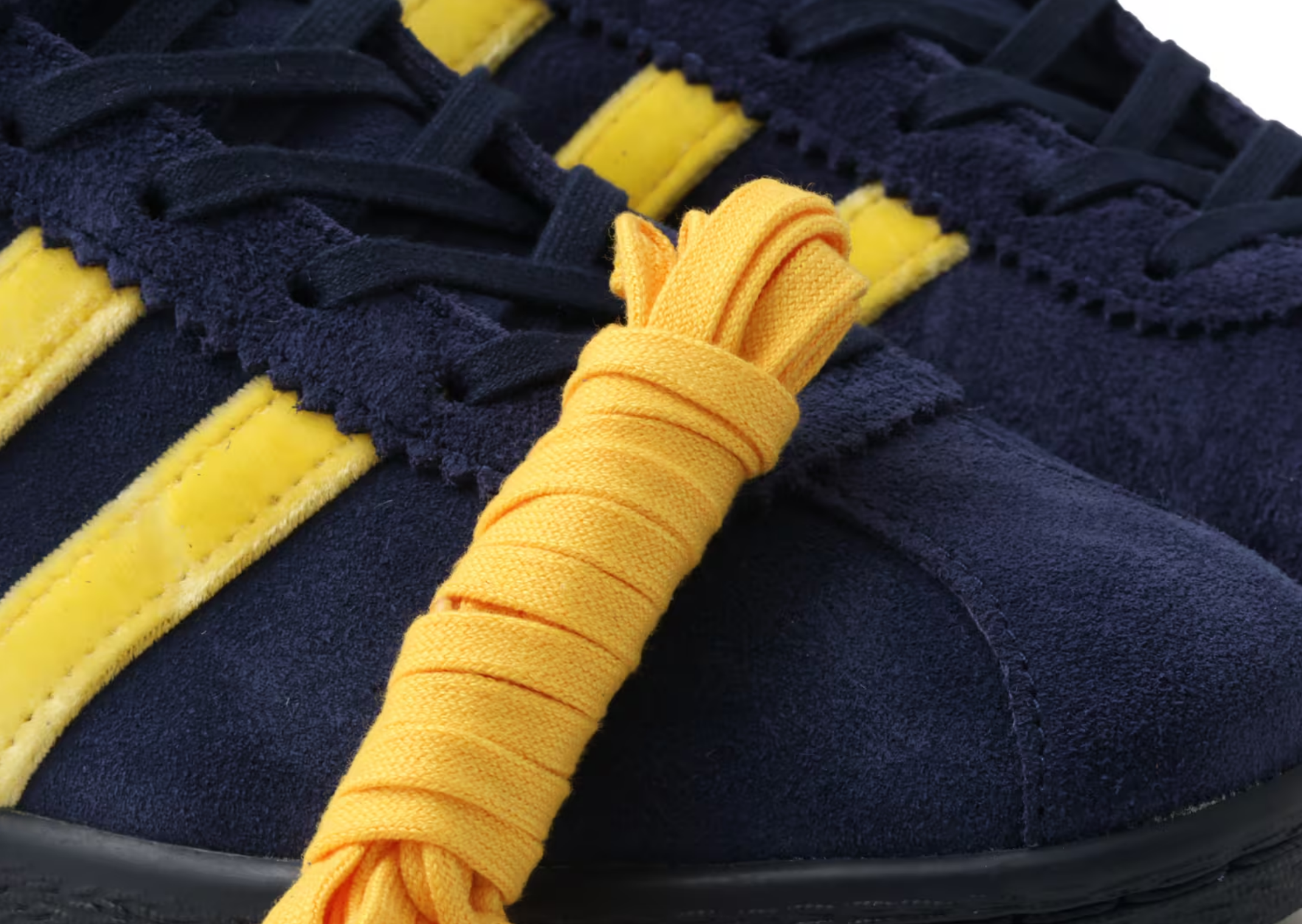 atmos x adidas Tobacco Koyo Navy - Detail