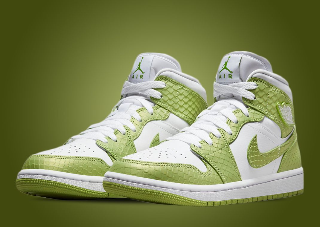 Air Jordan 1 Mid "Alligator" (W)