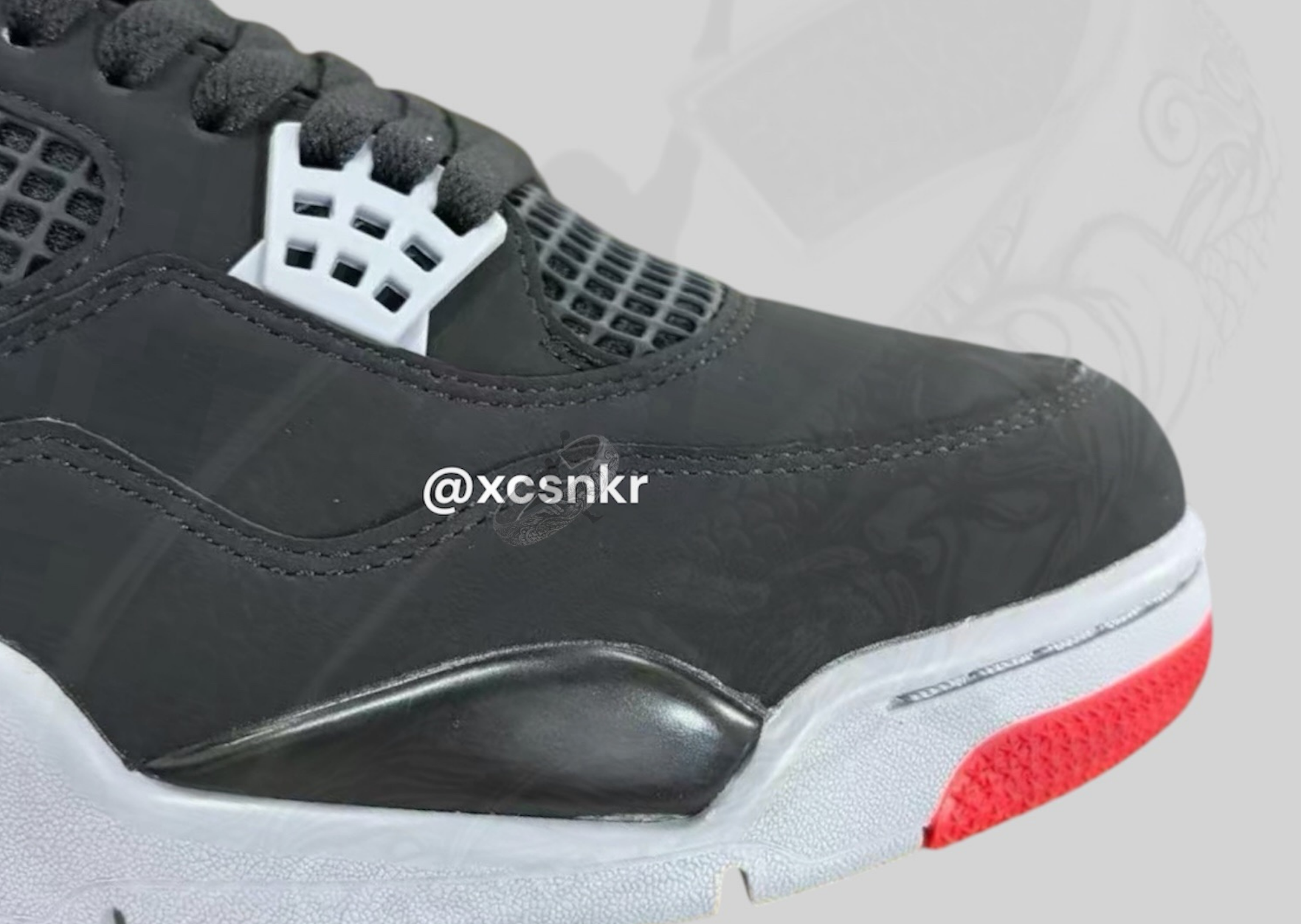 Air Jordan 4 Retro Bred - Detail