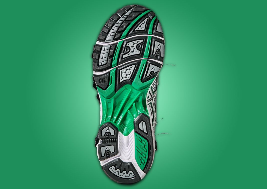 INVINCIBLE x Asics Gel-Nimbus 10.1 HTTP 404 Green