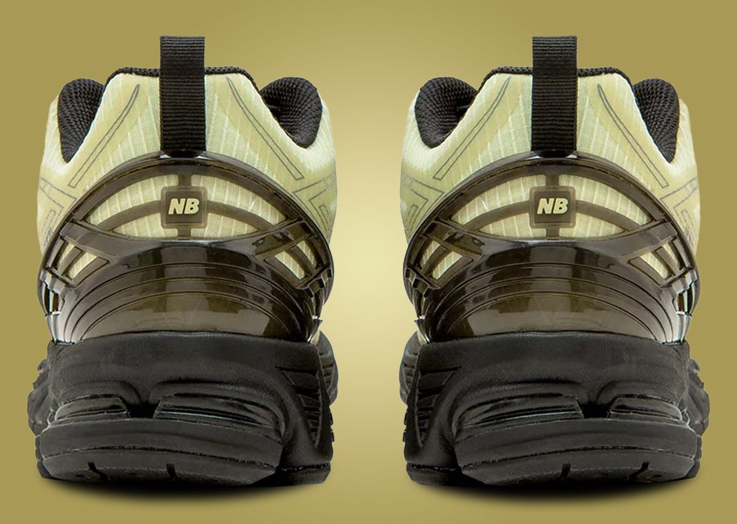 New Balance 1906R Ripstop Yellow Heel