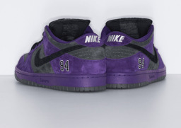 Supreme x Nike SB Dunk Low Ink Heel ANgle