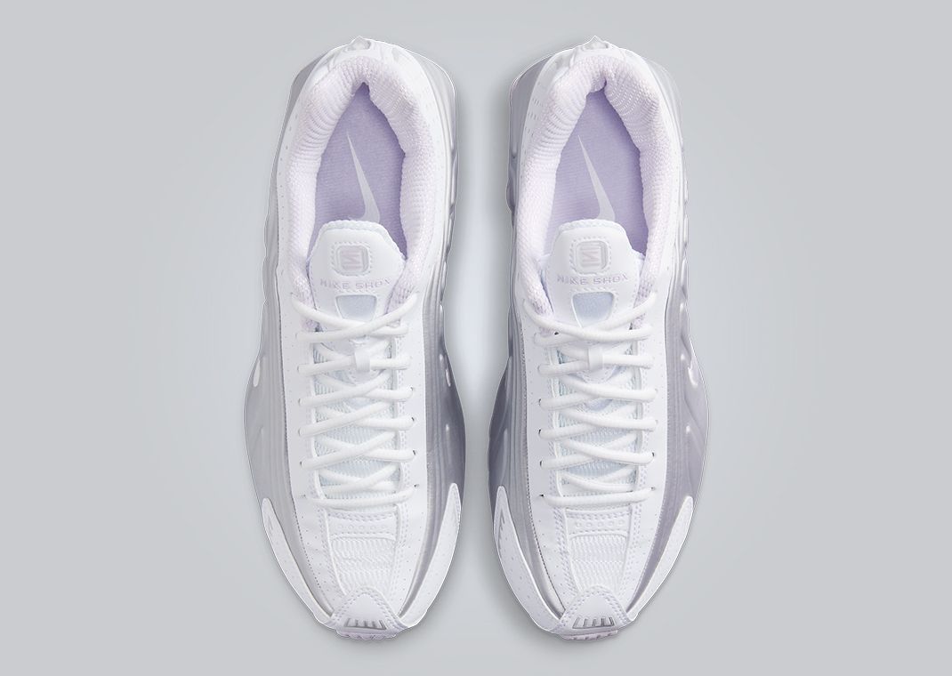 Nike Shox R4 Irrisential (W) Top