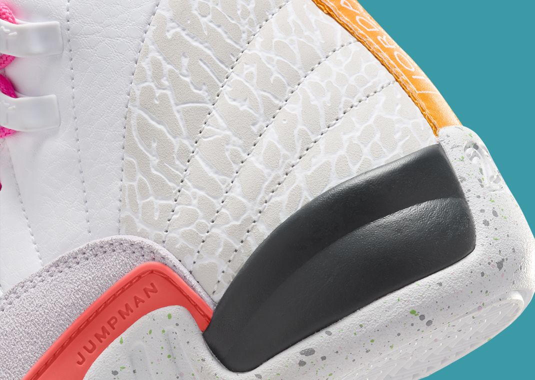 Air Jordan 12 Retro White Vapor Green (GS) Heel Detail