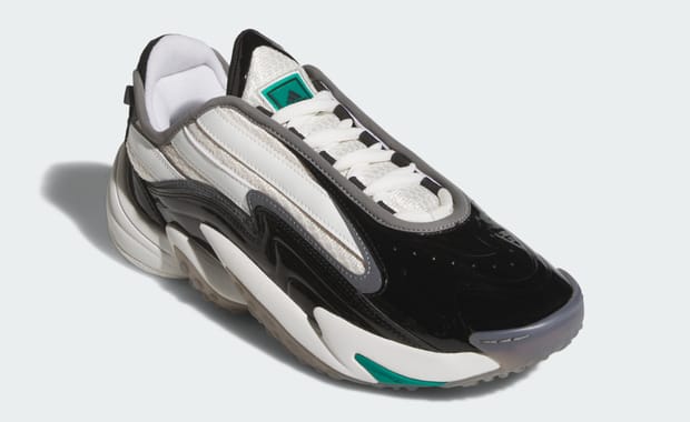 Keyshawn Johnson’s adidas GameSpeed Retro is Coming Back in Black and White