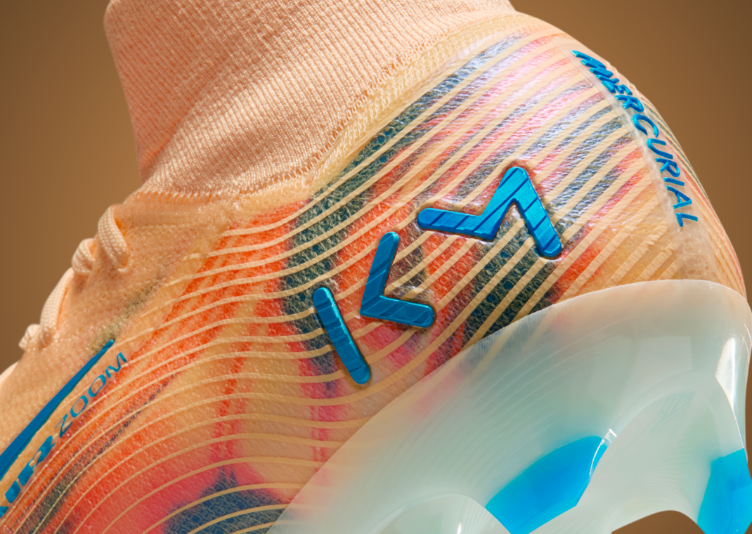 Kylian Mbappé x Nike Zoom Superfly 10 Elite Limiteless Transformation - Heel Detail