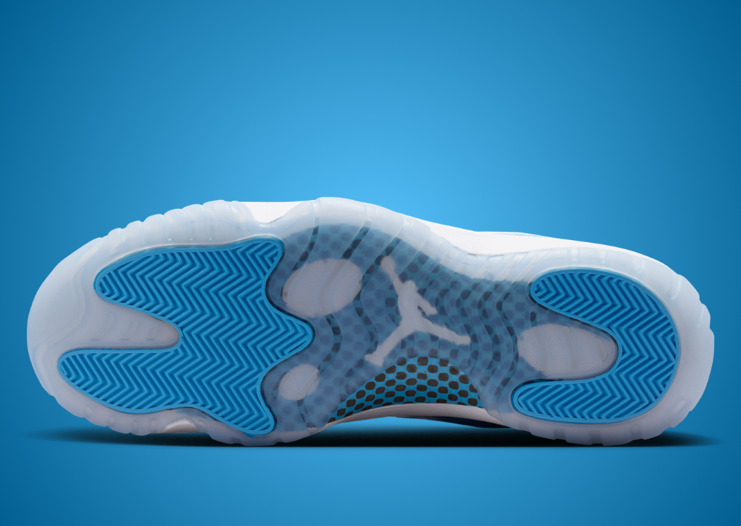 Air Jordan 11 Retro Low White University Blue - Bottom