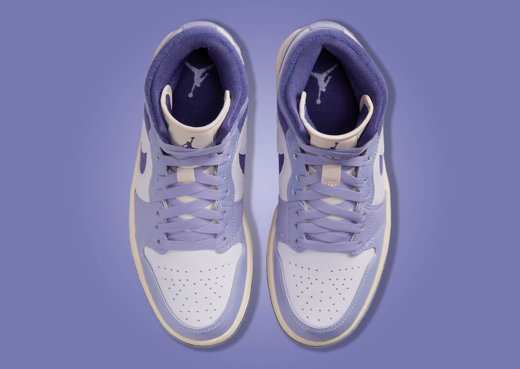 Air Jordan 1 Mid ホワイト/パープル JORDAN BRAND AIR JORDAN 1 MID GS (PURPLE VENOM/WHITE) 23HO-I
