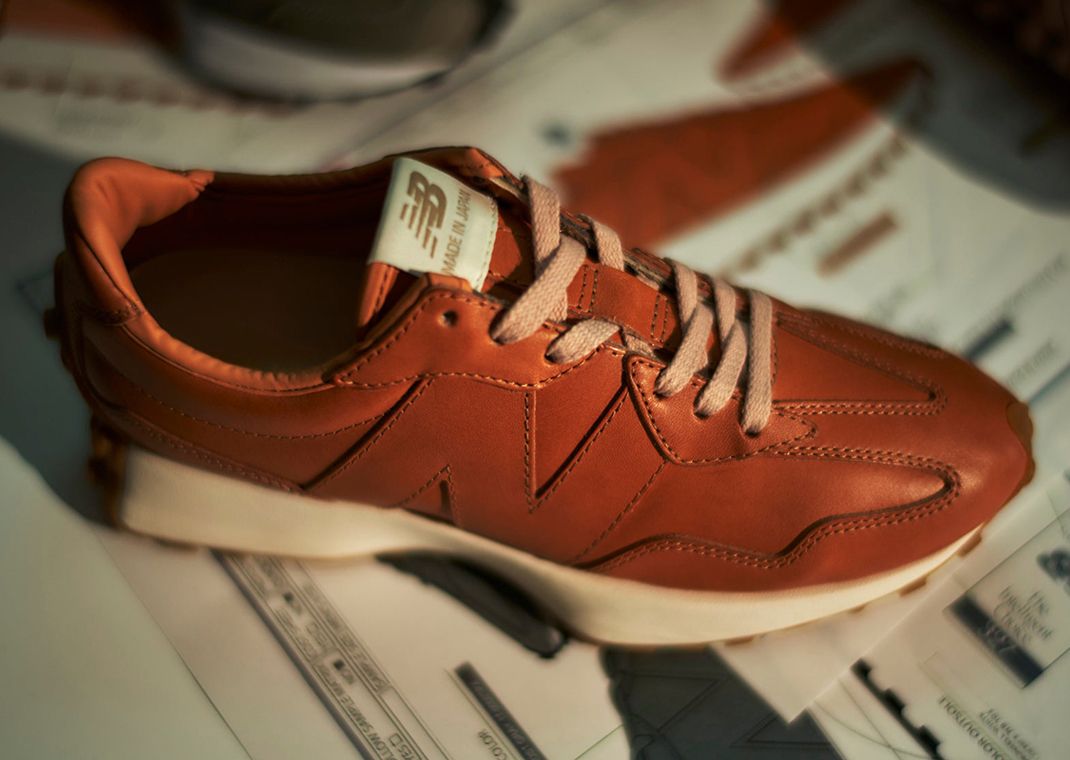 ★New Balance 327★秋冬にはBROWN New Balance's 327 Made In Japan Is Handcrafted From The