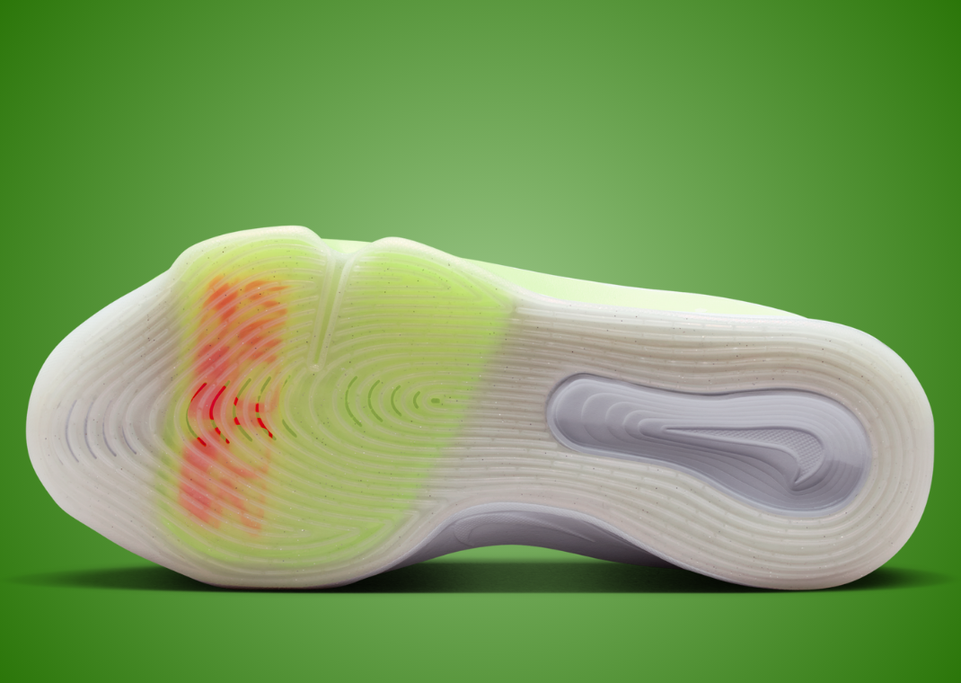 Victor Wembanyama x Nike GT Hustle 3 Christmas Outsole