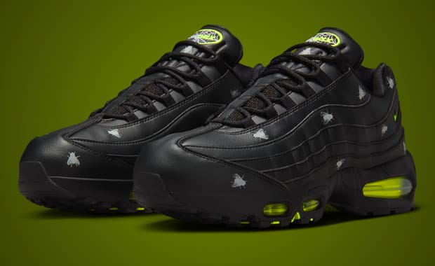 Nike Adds Housefly Graphics to This Halloween Air Max 95
