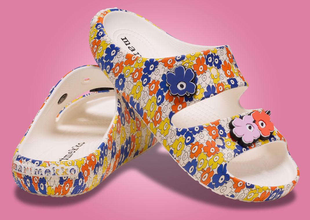 Marimekko x Crocs Classic Sandal Angle
