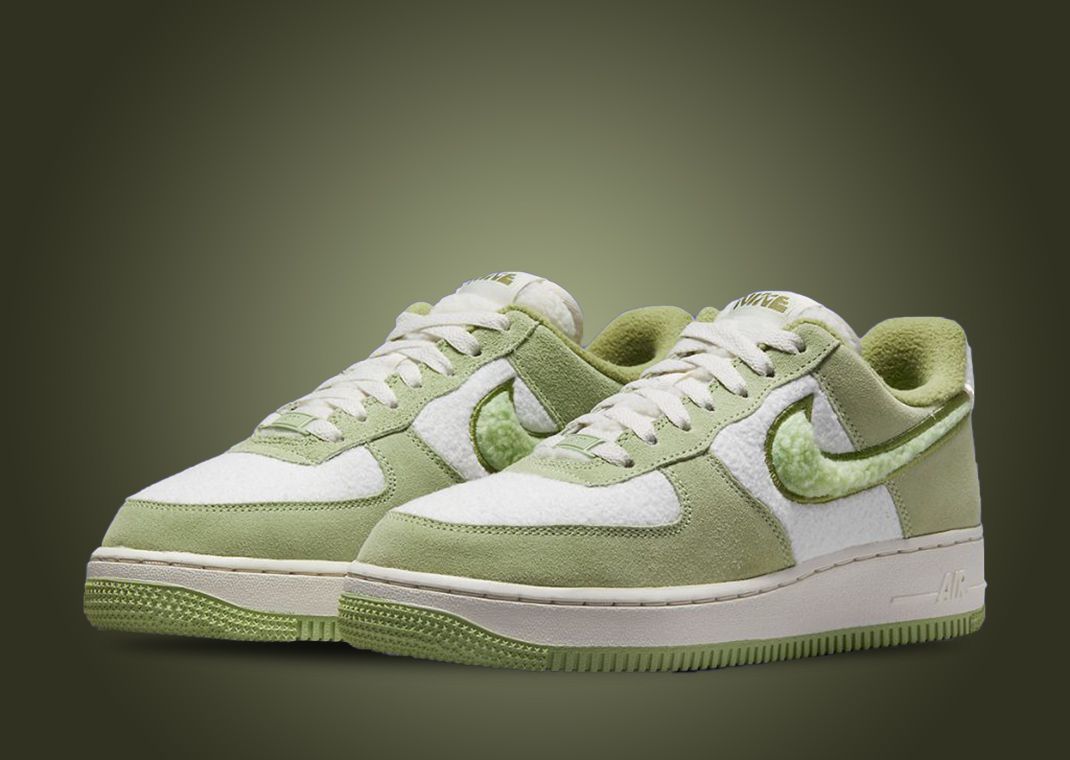 Nike Air Force 1 Low Fleece Green (W)