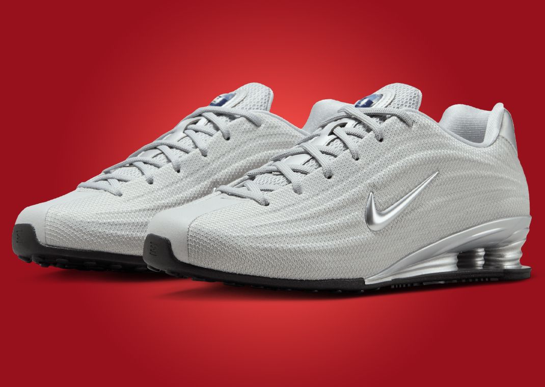 Nike Shox Z Silver Black Angle