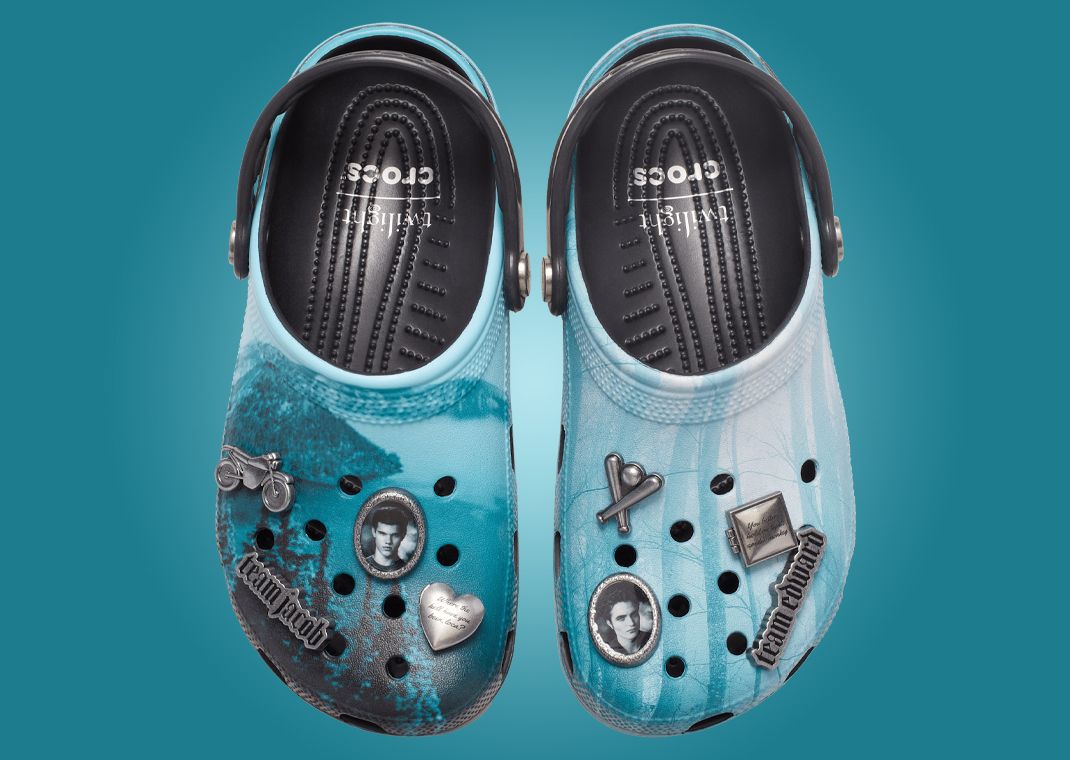 Twilight x Crocs Classic Clog - Top