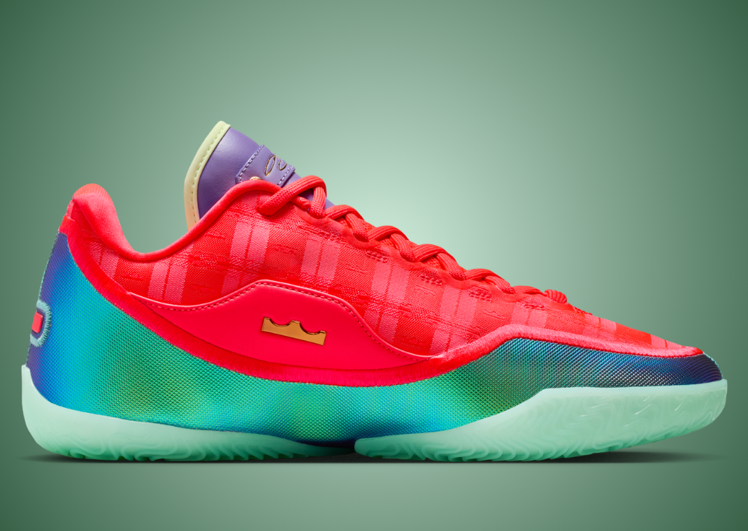 Nike LeBron 23 Christmas - Medial