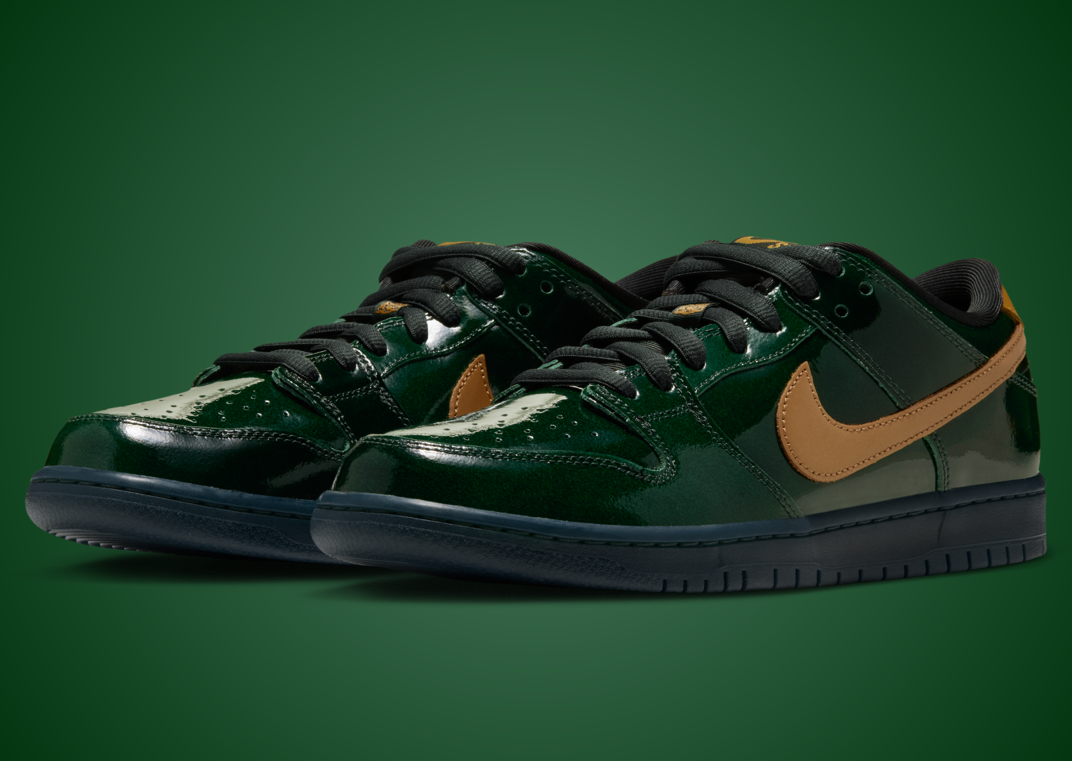 Nike SB Dunk Low Champagne