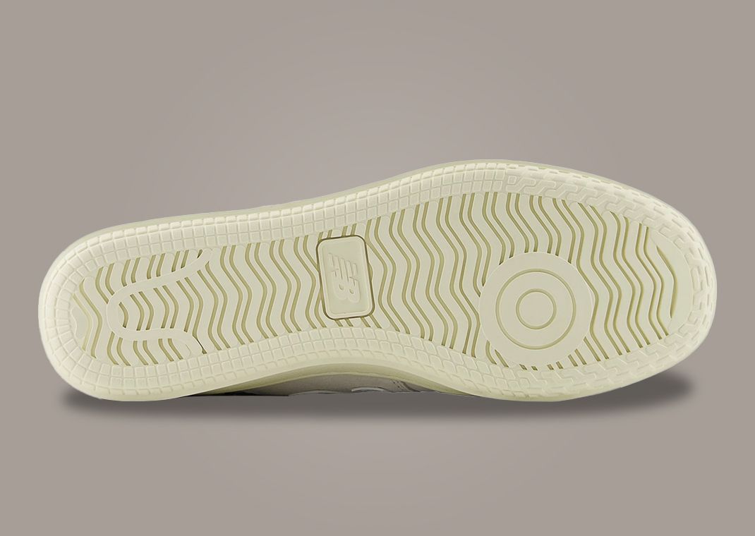 New Balance T500 Reflection Nori Outsole