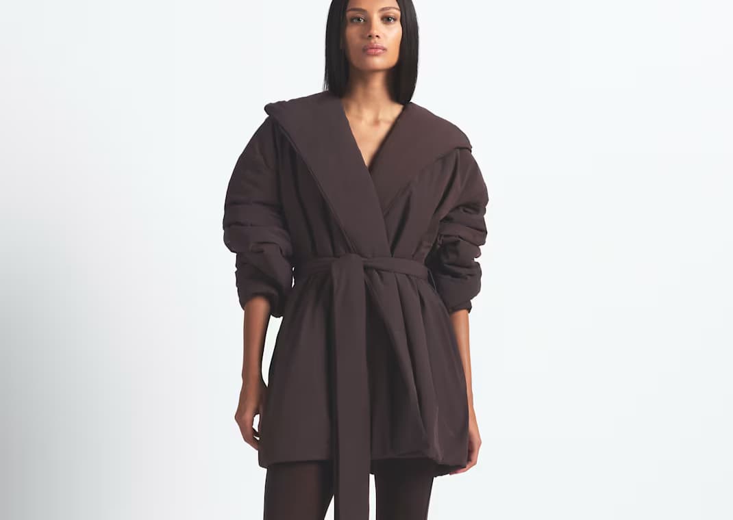 NikeSKIMS Woven Nylon Women's Wrap Coat