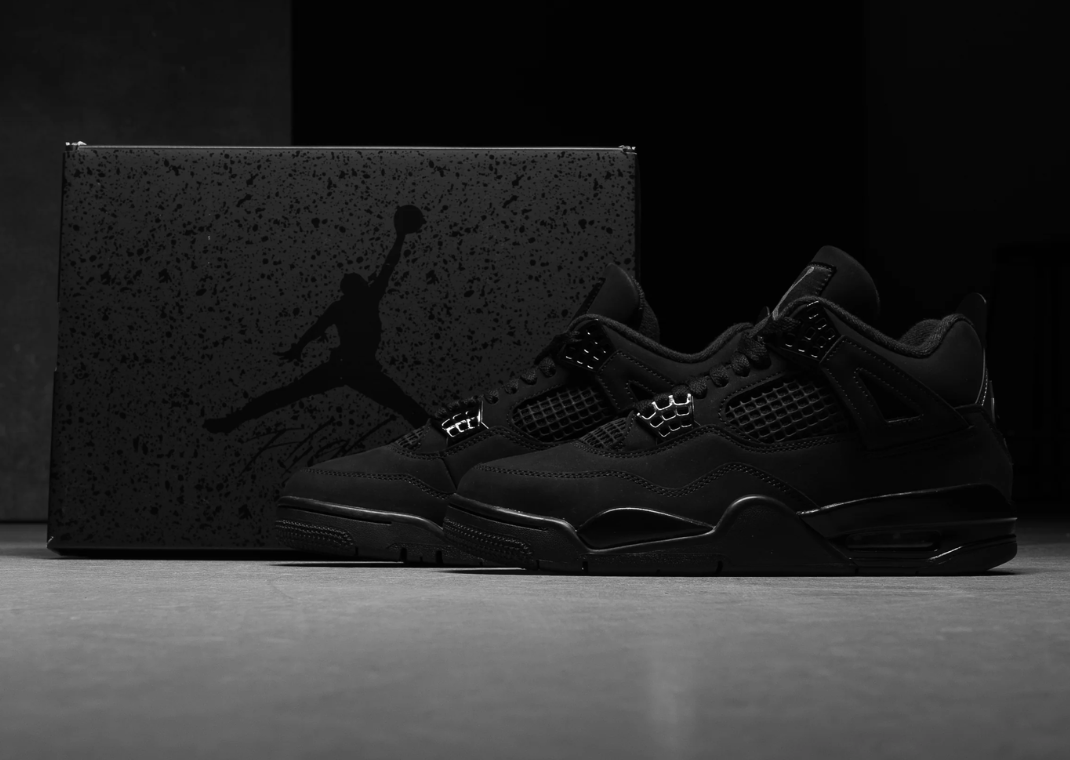 Air Jordan 4 Black Cat