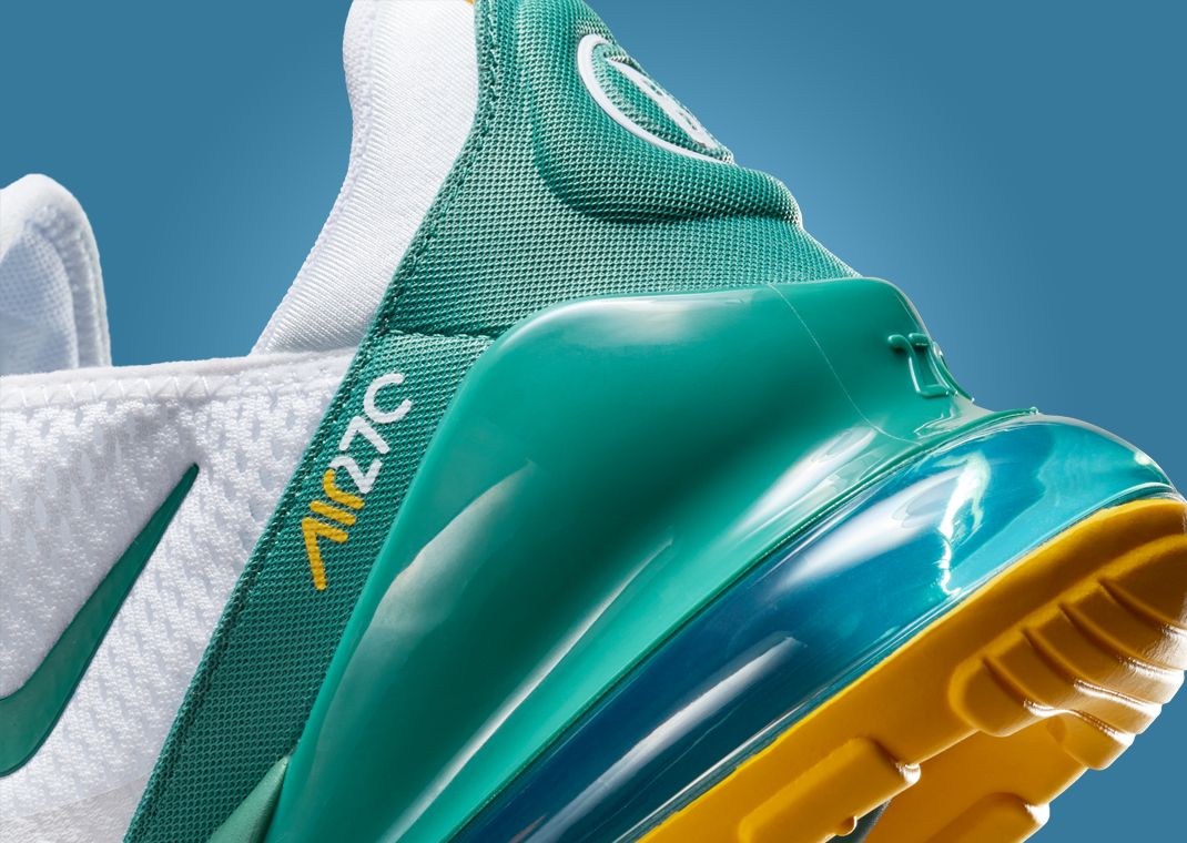 Nike Air Max 270 Boston Red Sox Heel Detail