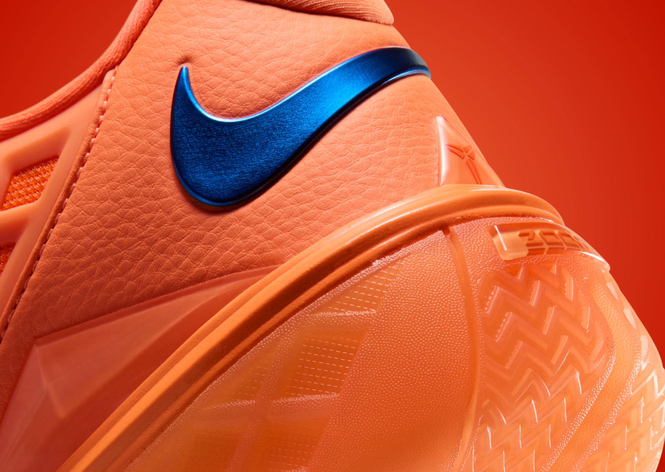 Nike Kobe 3 Low Protro Jalen Brunson Arancia PE Detail