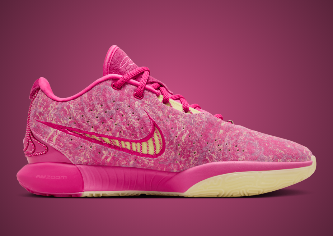 Nike LeBron 21 The World is Your Oyster Medial