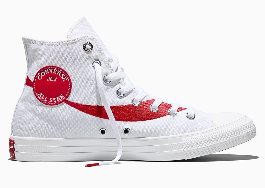 Coca-Cola x Converse Chuck Taylor White Red - Medial