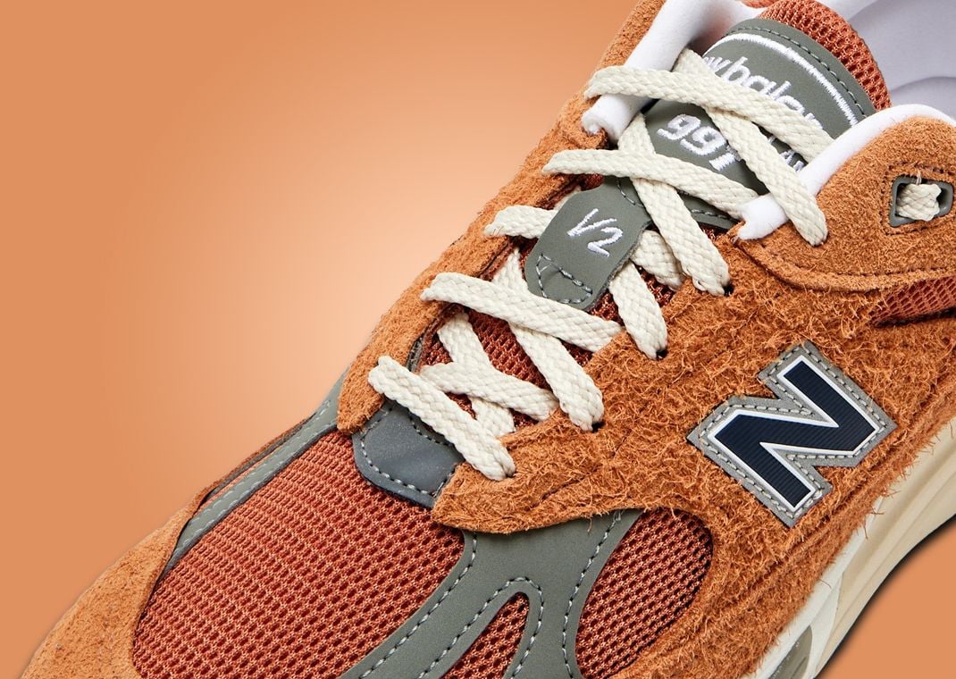 New Balance 991v2 Made in UK Gold Earth