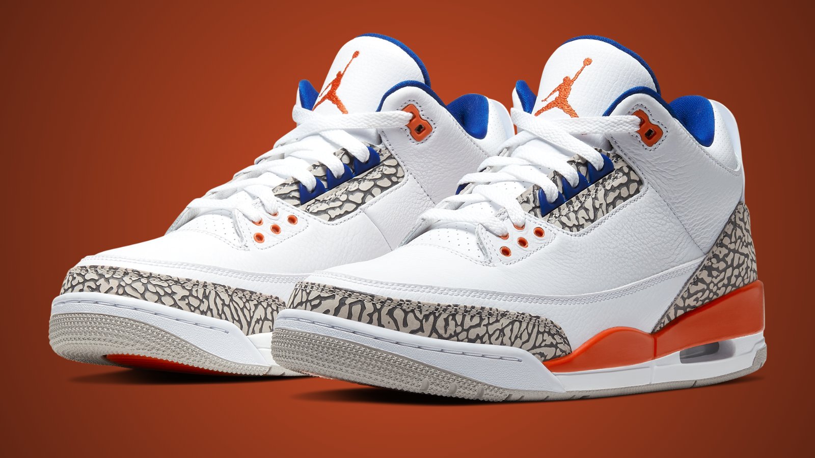 Nike SNKRS is Offering Pre-Orders on the Air Jordan 3 Retro Knicks