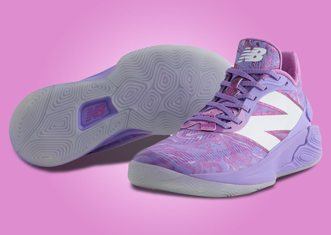 New Balance Two WXY v5 Passion Fruit Angle & Outsole