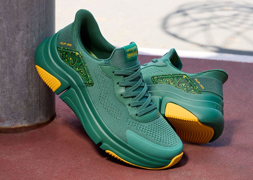 Snoop Dogg x Skechers Snoop Sparrow Flex - Soarin’ Green Angle