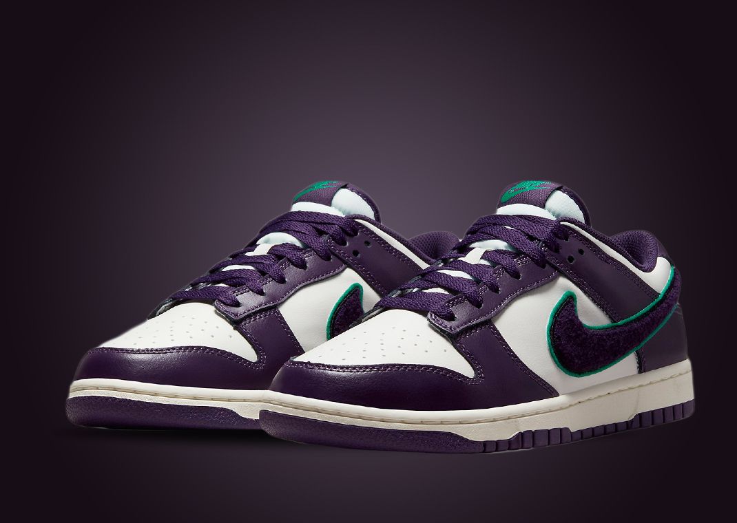 Nike Dunk Low University Grand Purple